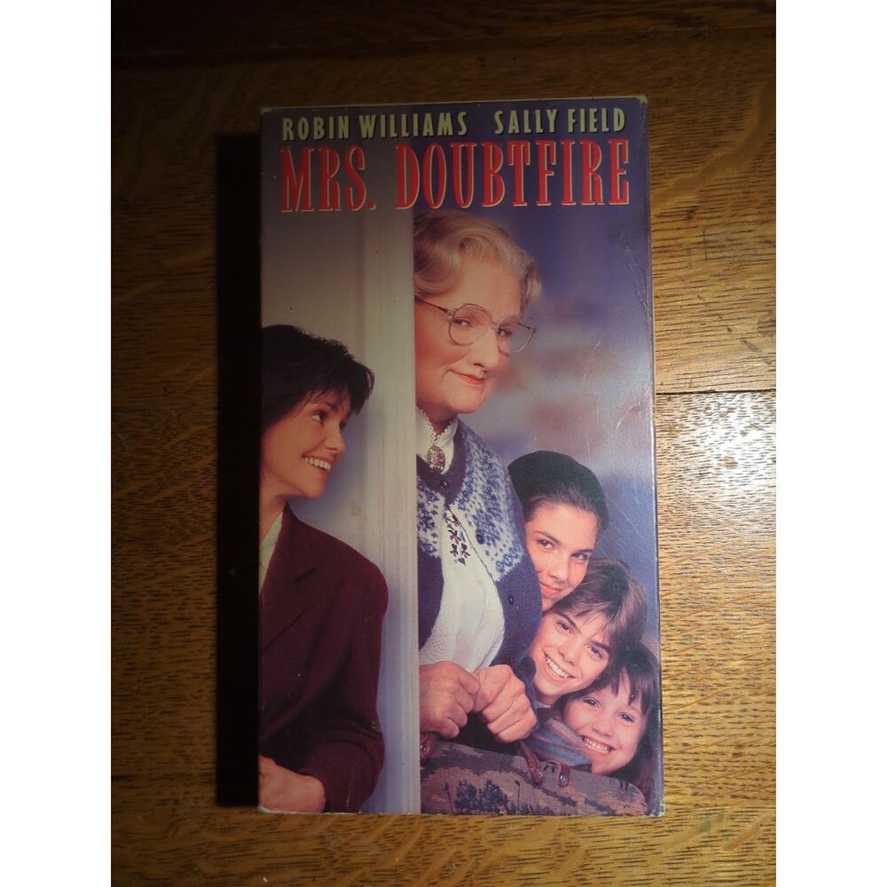 Mrs. Doubtfire (VHS, 1996)